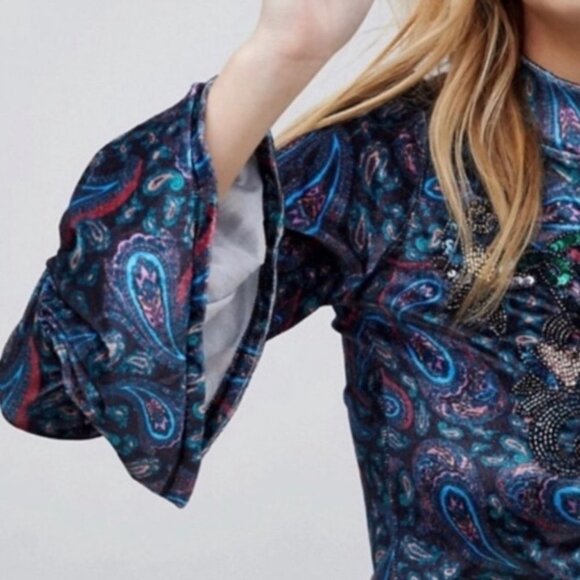 NEW Free People Velvet L'Amour Bell Sleeve Top Size XS Velour Bohemian Mock Neck - Picture 3 of 14